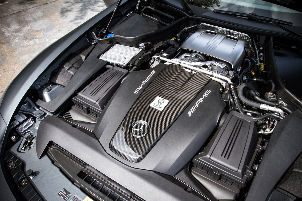 AMG GT 2014 Engine